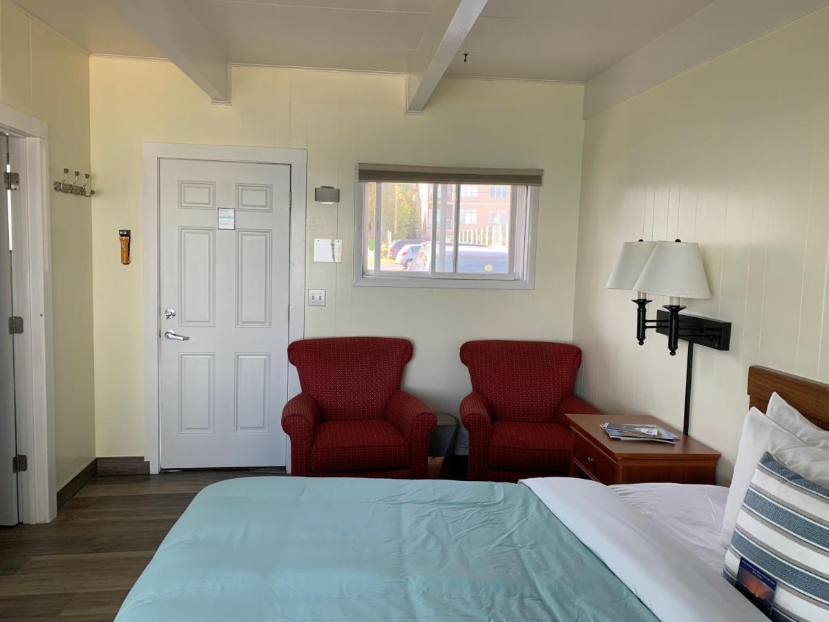 Beachfront Inn Baileys Harbor Extérieur photo