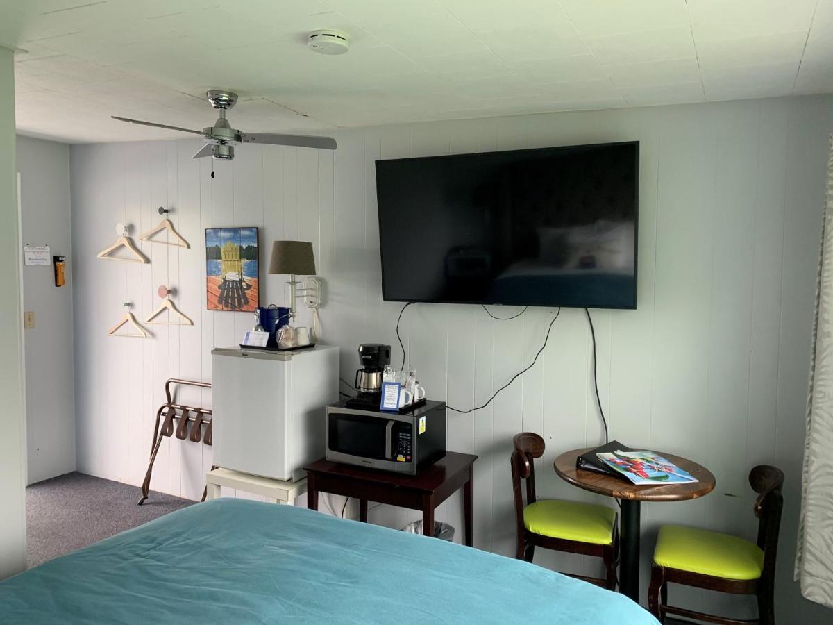 Beachfront Inn Baileys Harbor Extérieur photo